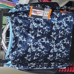 Tranquility brand nwt blue floral skort